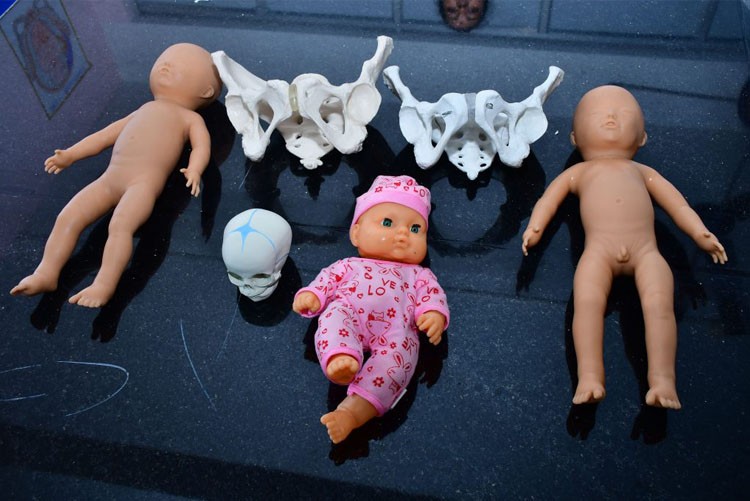 yoga-mother-terasa-kalvi_vision