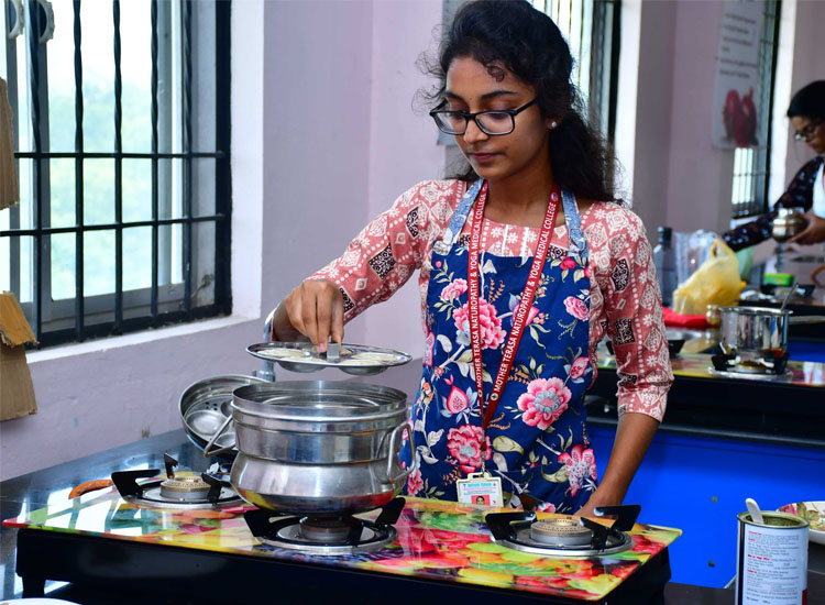 yoga-mother-terasa-kalvi_BNYS_Syllabus